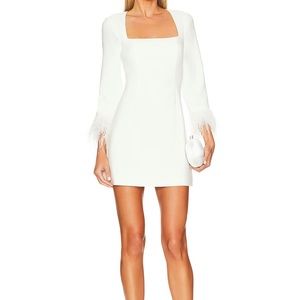 Cher Mini Dress in White (LIKELY)00 feathers / long sleeve